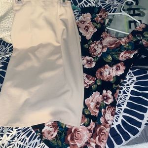 Two pieces flower set